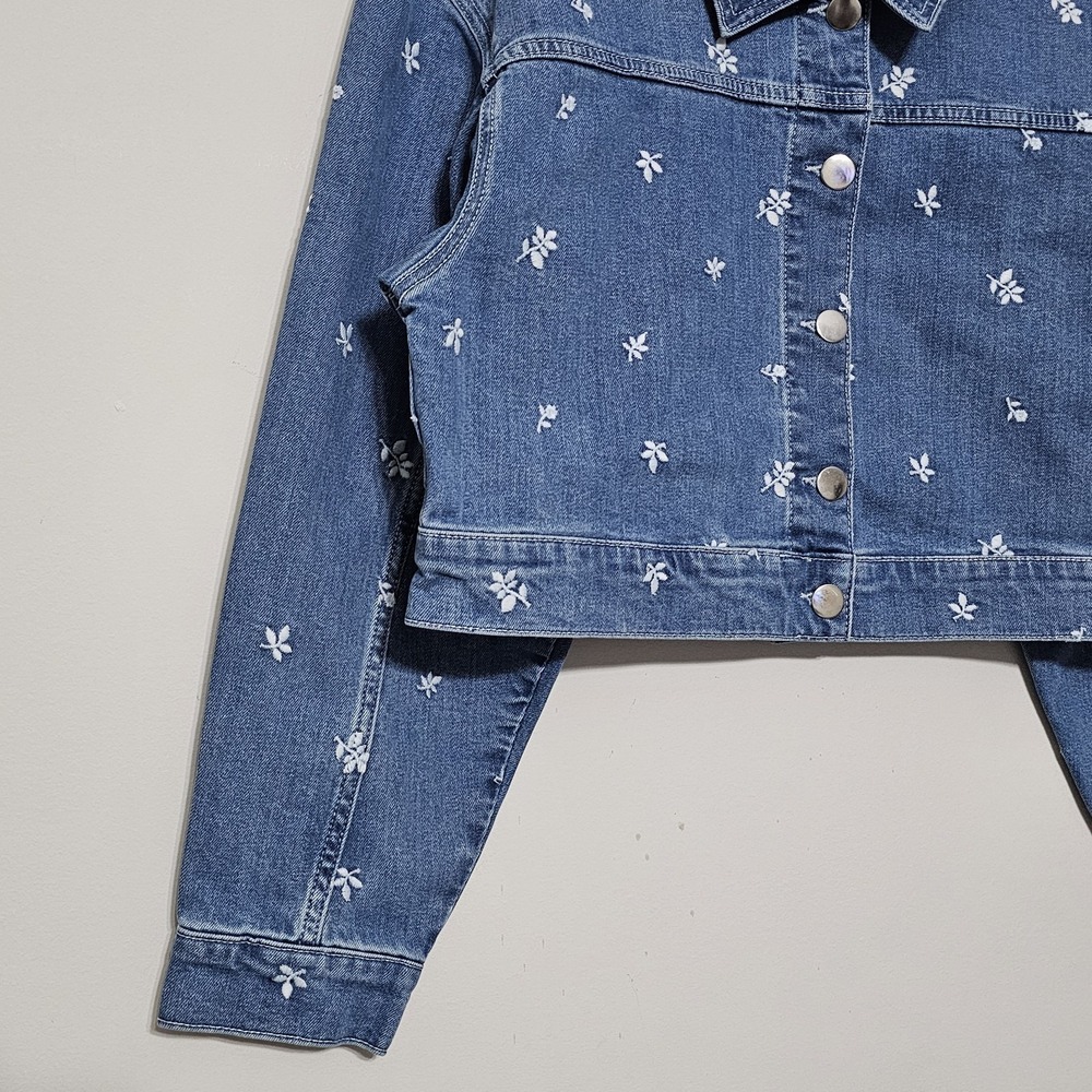 Chelsea&Violet Women's Denim Jacket Large Blue Medium Wash Embroidery Floral 371 - Picture 7 of 15